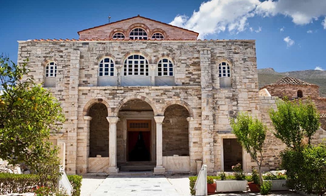 A Igreja de Paroíquia, a Santa Sofia do Egeu - Paros | Secret World Trip Planner