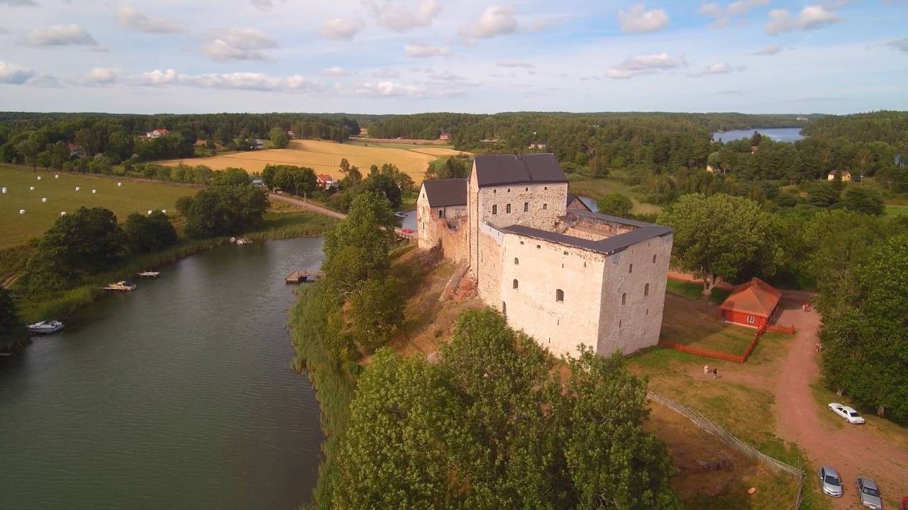 Schloss Kastelholma (oder Kastelholm)