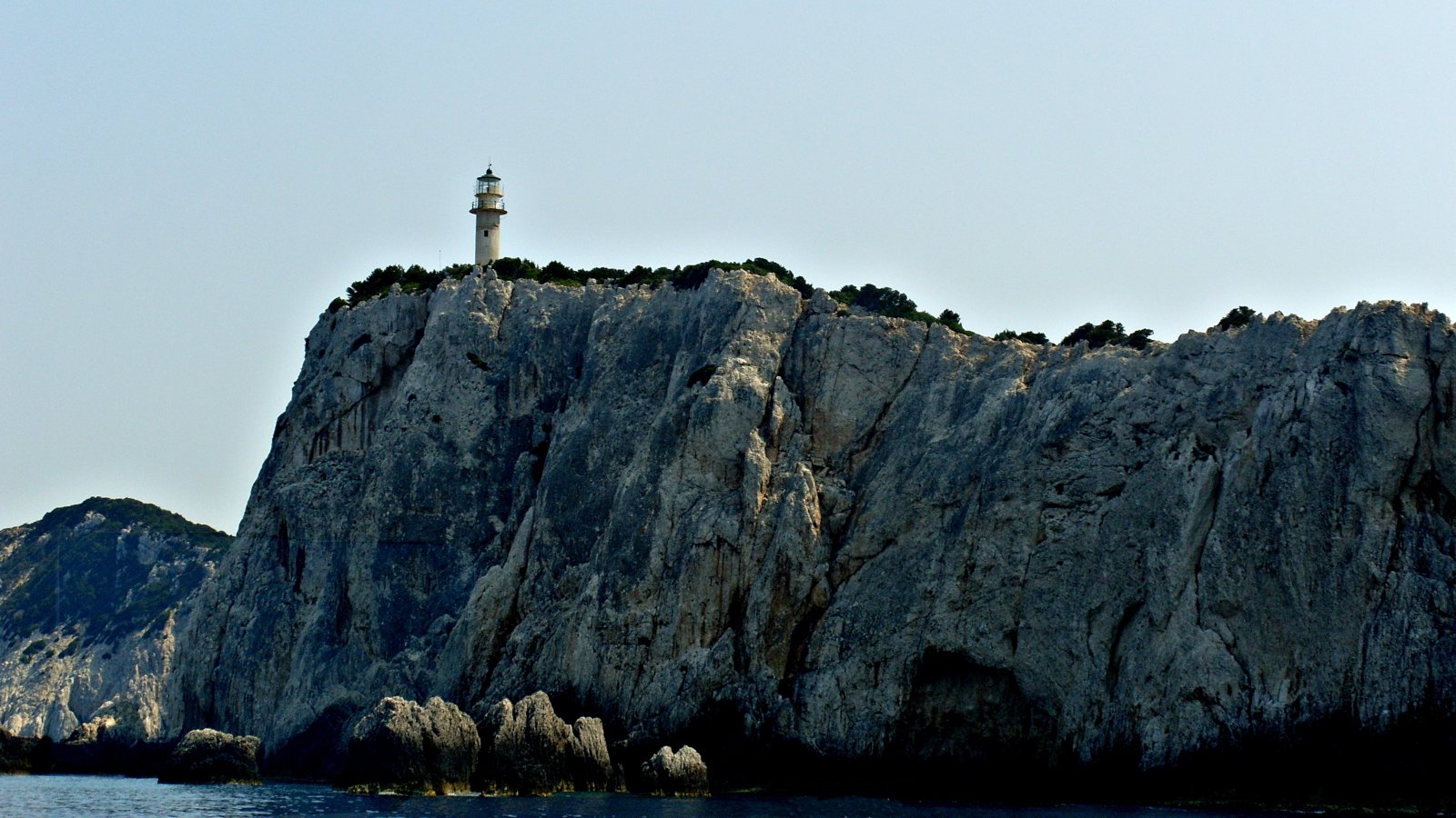 Cape Lefkatas, the ultimate romantic landscape - Greece | Secret World Trip Planner