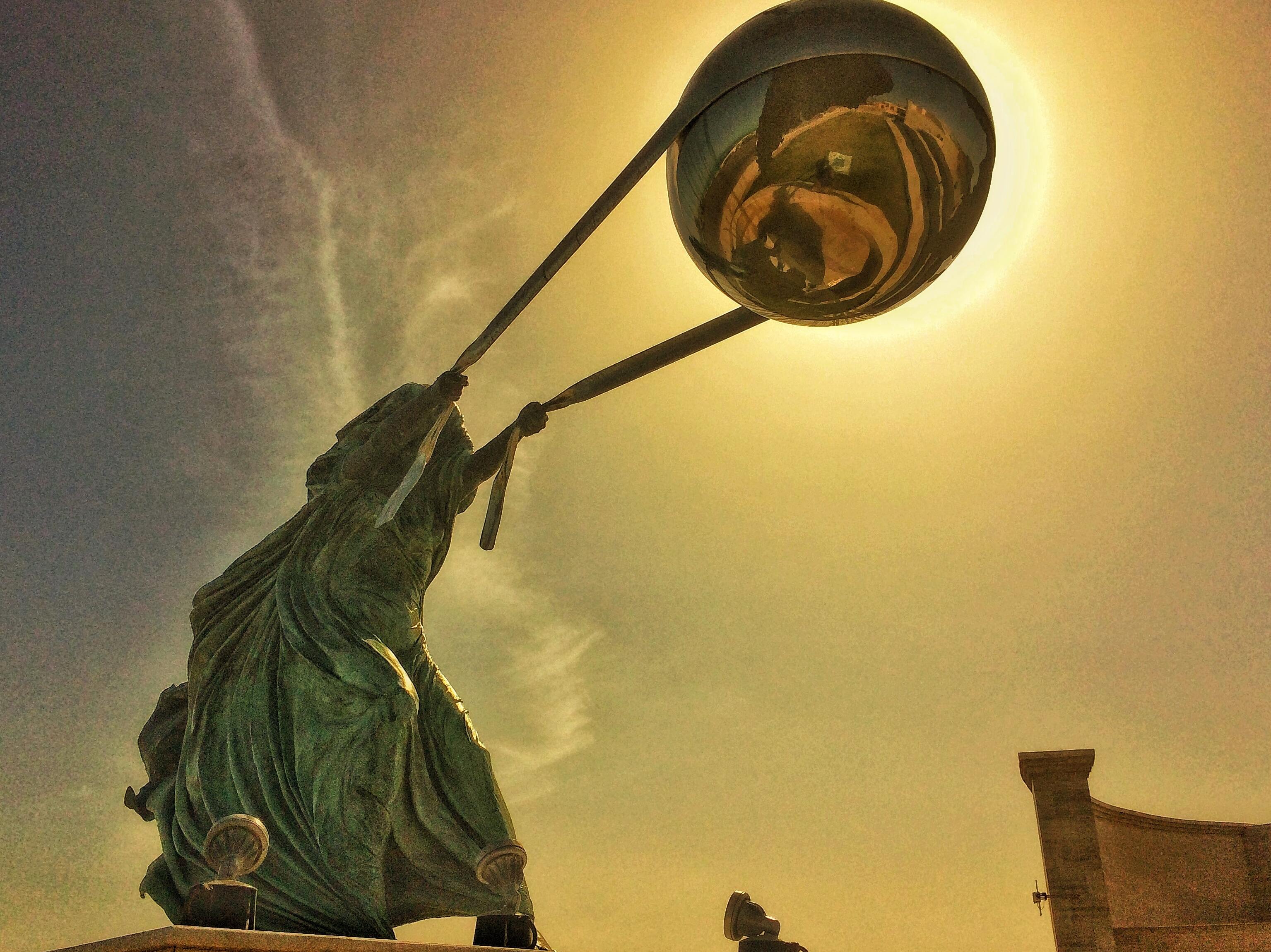 Naturens kraft: en vidunderlig serie af skulpturer - Doha | Secret World Trip Planner