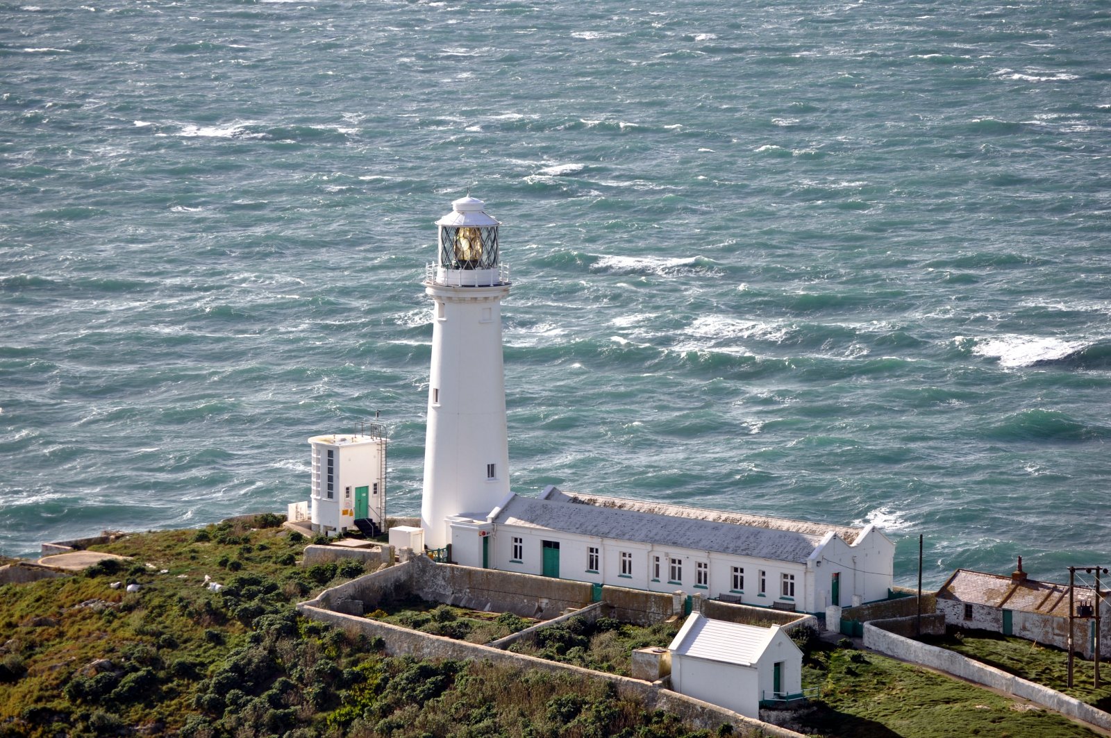南栈灯塔 - South Stack Lighthouse | Secret World Trip Planner