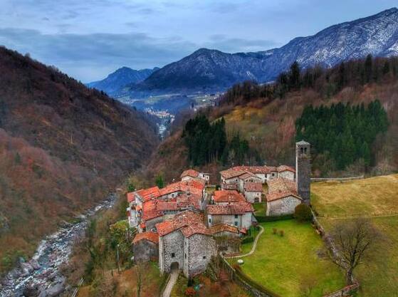 Камерата Корнелло і Європейська поштова система - Camerata Cornello | Secret World Trip Planner