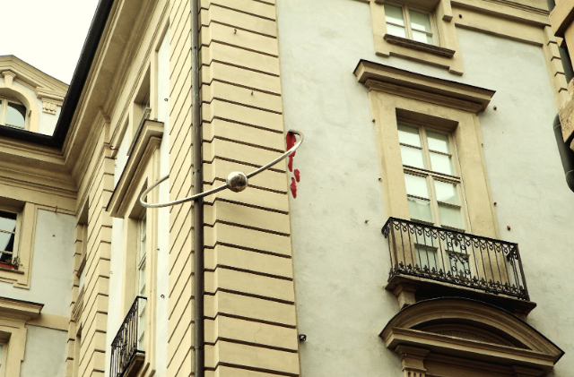 Pirsing bilan saroy - Torino | Secret World Trip Planner