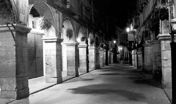 Cava dei Tirreni နှင့် ၎င်း၏ Arcades - Cava de' Tirreni | Secret World Trip Planner