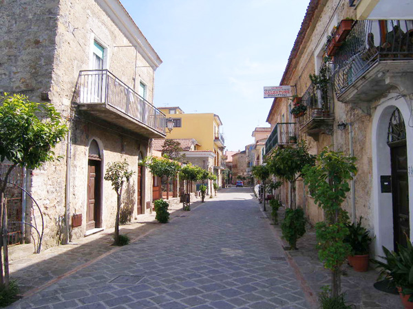 آچیارولی - Acciaroli | Secret World Trip Planner