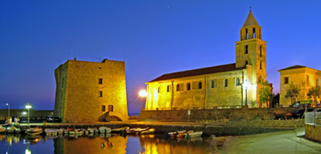 آچیارولی - Acciaroli | Secret World Trip Planner