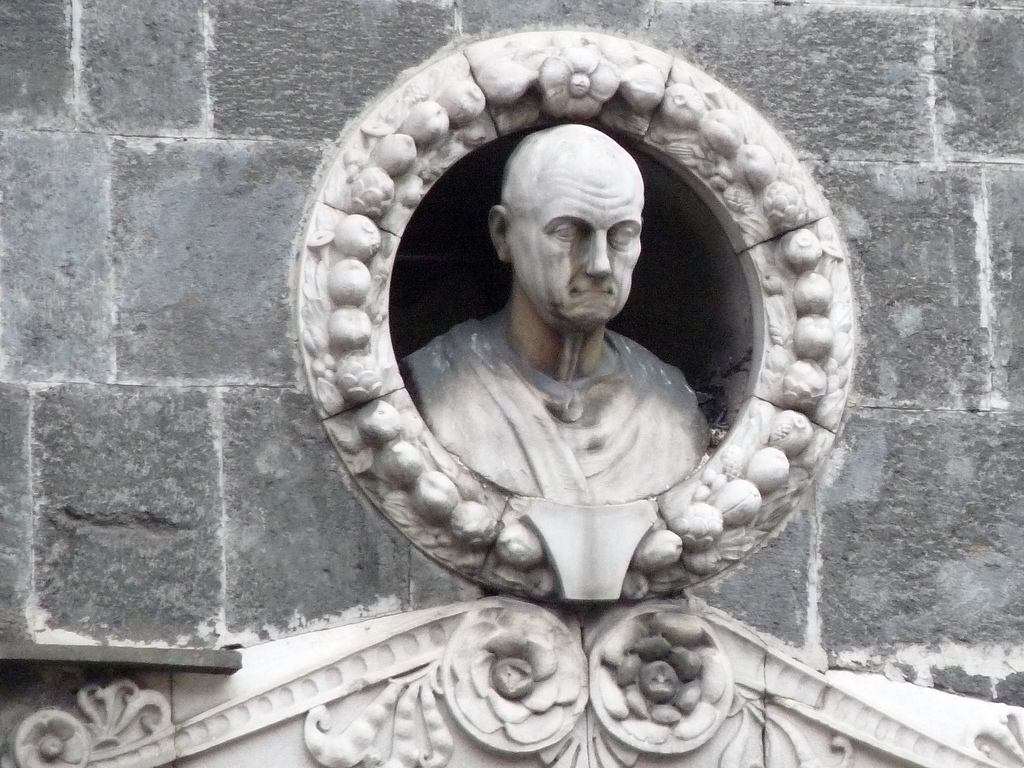 グラヴィーナのオルシーニ宮殿