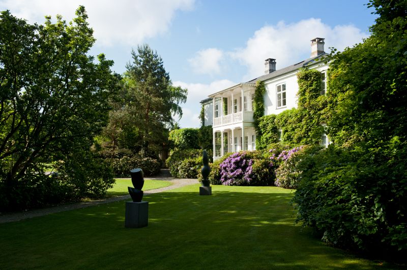 Museu de Arte Moderna de Louisiana - Humlebæk | Secret World Trip Planner