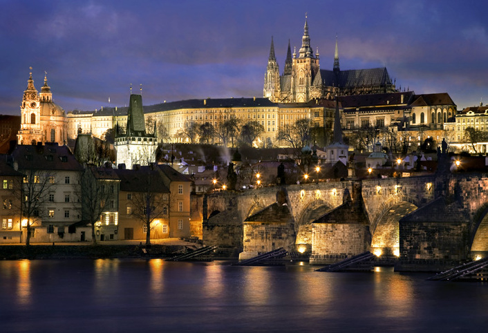 Praški dvorac: najveći drevni dvorac na svijetu - 119 08 Praga 1 | Secret World Trip Planner