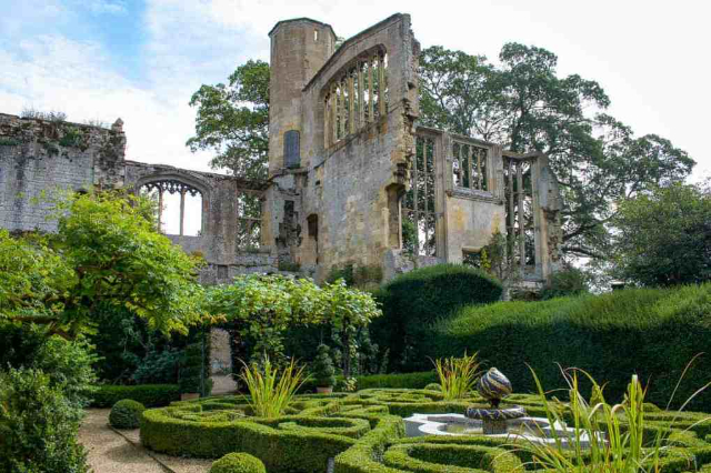 Castelo de Sudley - Winchcombe | Secret World Trip Planner