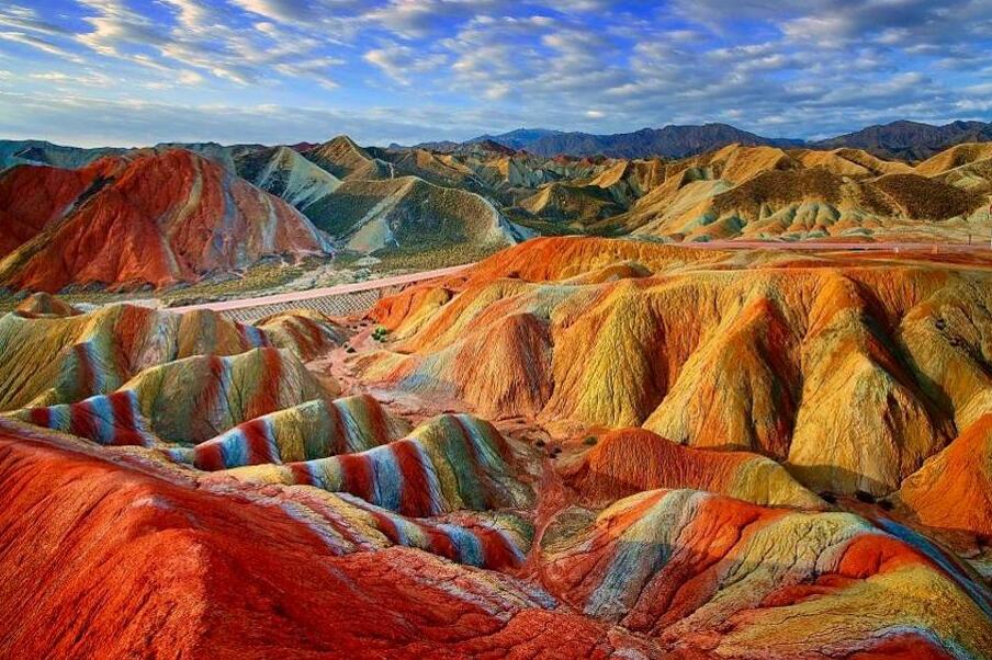 伊朗：Aladaglar山脉，彩绘山脉 - Tabriz | Secret World Trip Planner