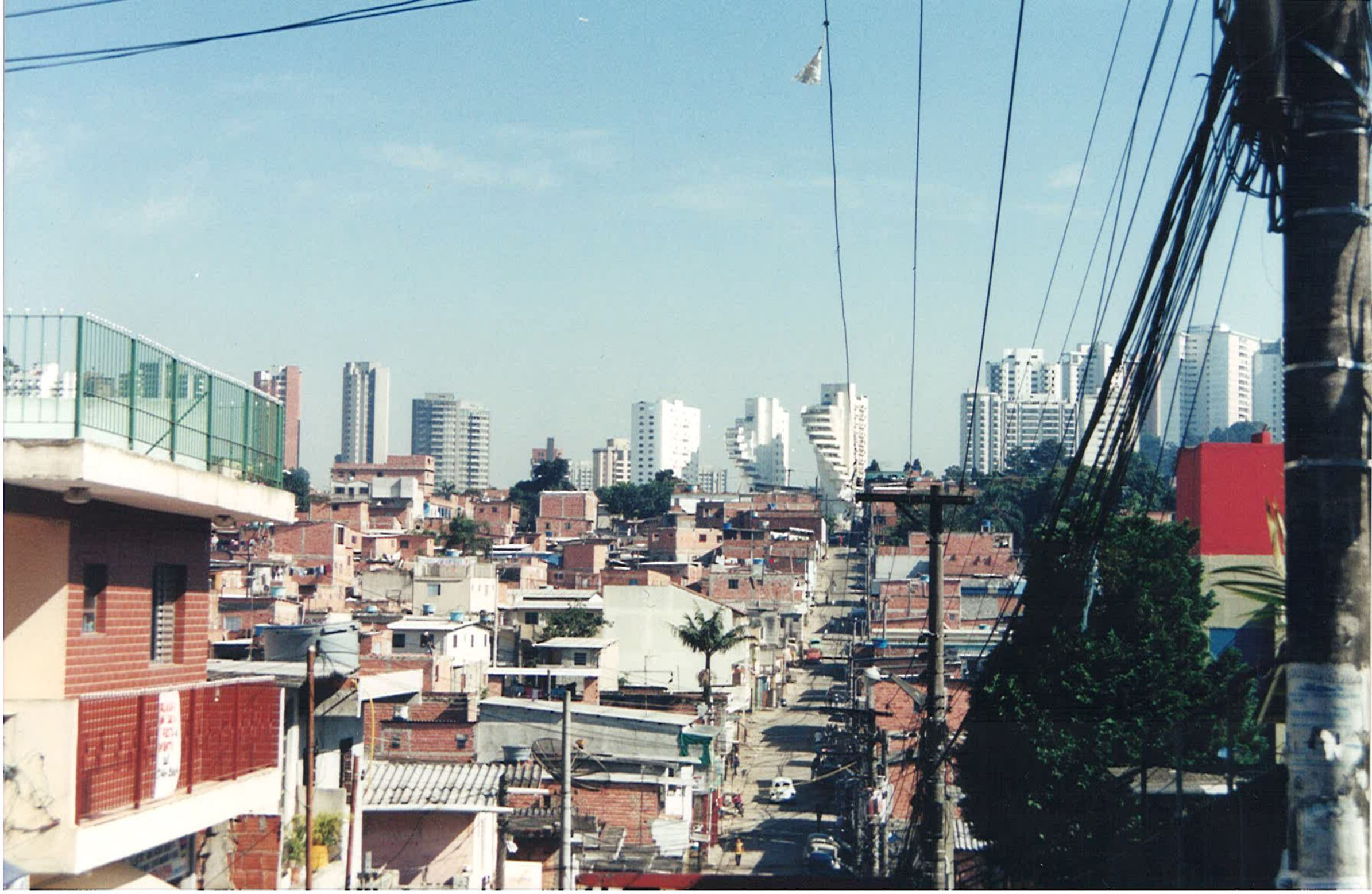 圣保罗Paraisopolis贫民窟的Casa De Pedra - São Paulo - SP | Secret World Trip Planner