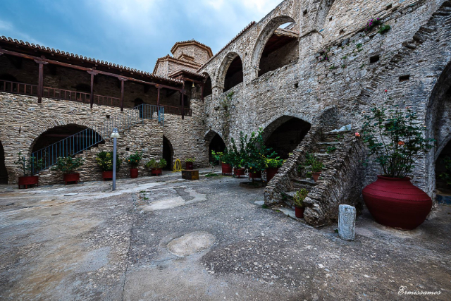 Panagia Vrontiani Manastırı - Moni Vronta | Secret World Trip Planner