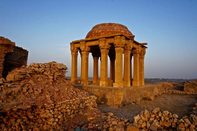 Makli Necropolises, one of the world's largest funerary sites - Makli | Secret World Trip Planner