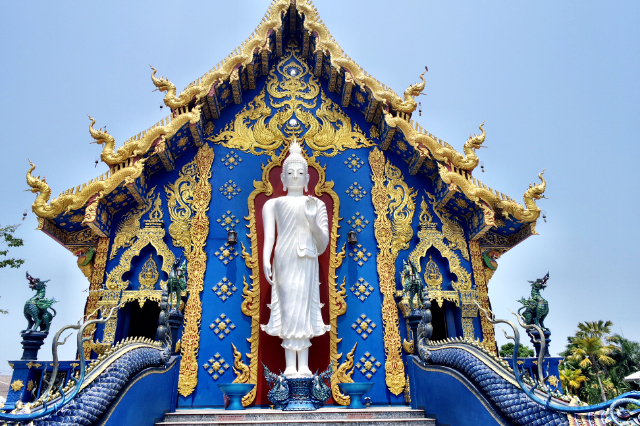 Modrý chrám - Amphoe Mueang Chiang Rai | Secret World Trip Planner