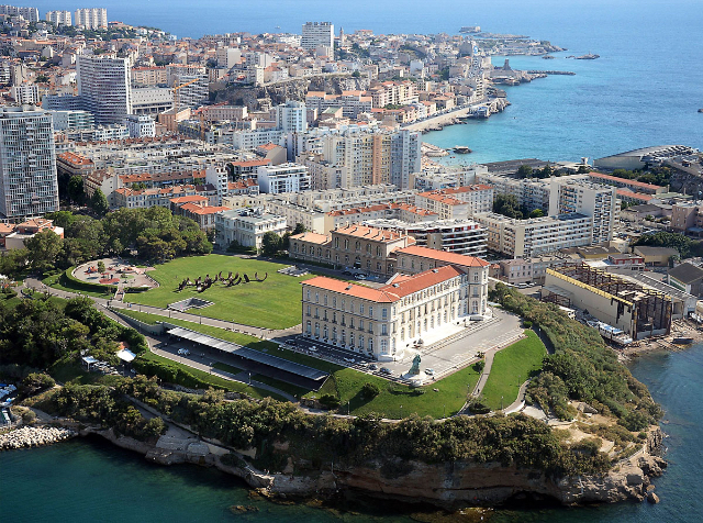 باغ فارو - Marseille | Secret World Trip Planner