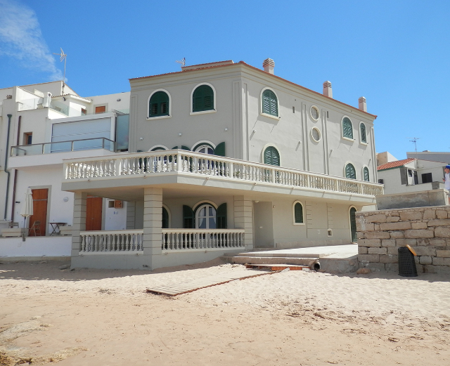 Das Haus von Montalbano - Punta Secca | Secret World Trip Planner