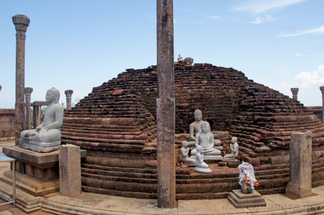 Girihandu Seya - Thiriyai | Secret World Trip Planner