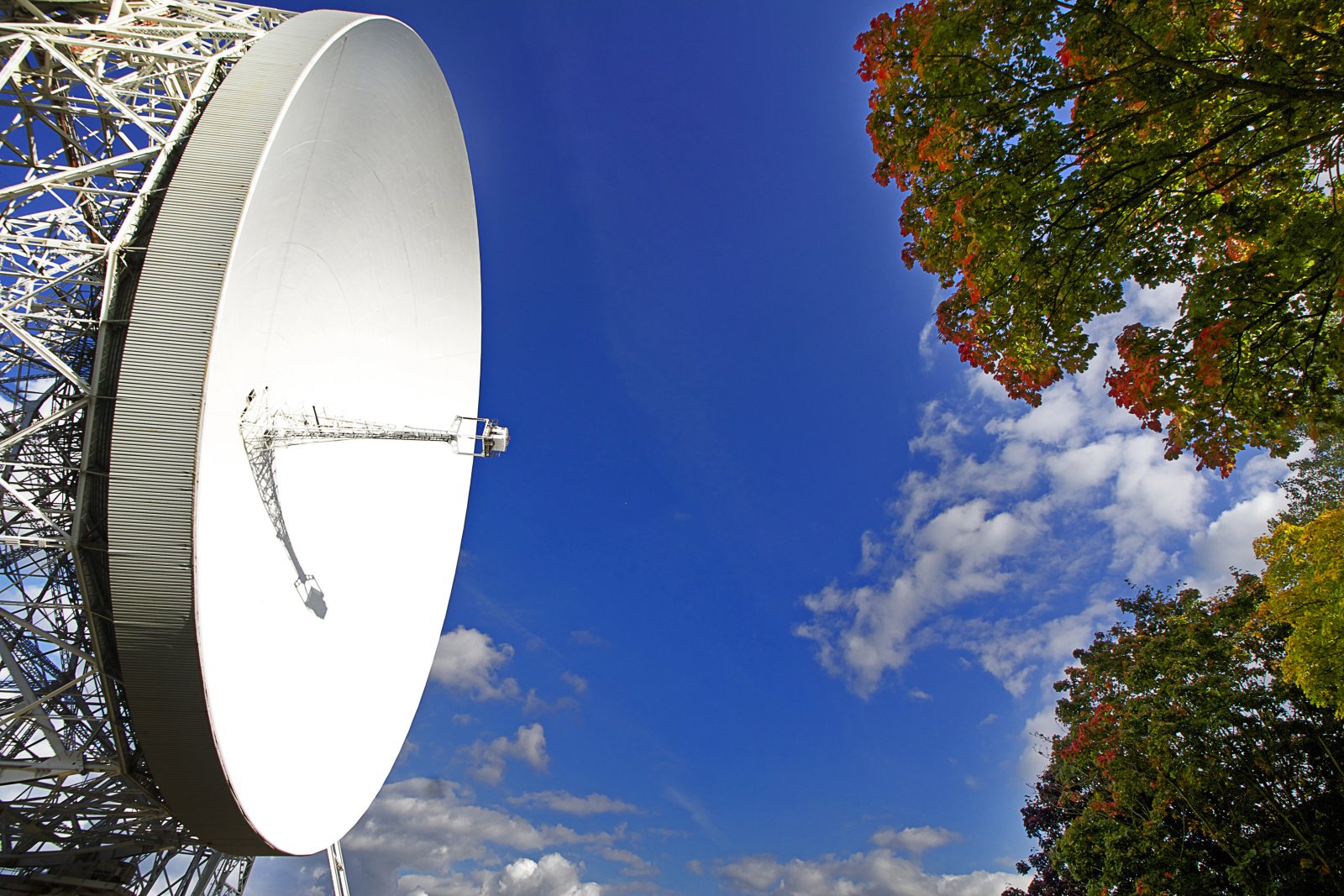 Jodrell ธนาคาร Observatory - Macclesfield SK11 9DL | Secret World Trip Planner