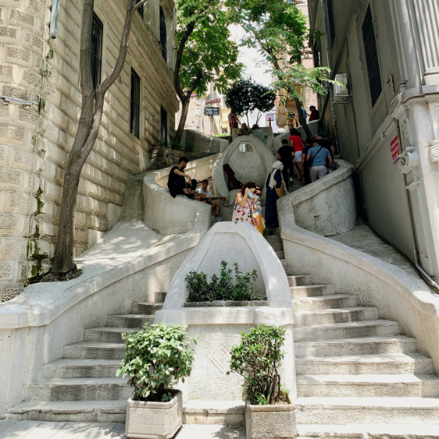 Camondo Trappen - Bankalar Cd. NO:10 | Secret World Trip Planner