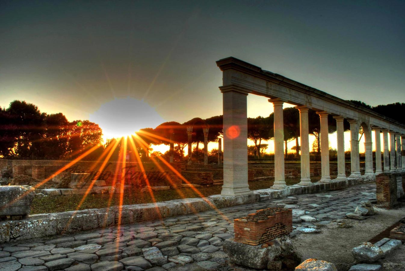 Minturnae ບູຮານ - Marina di Minturno | Secret World Trip Planner