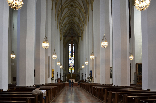 Szent Mária katedrális - München | Secret World Trip Planner