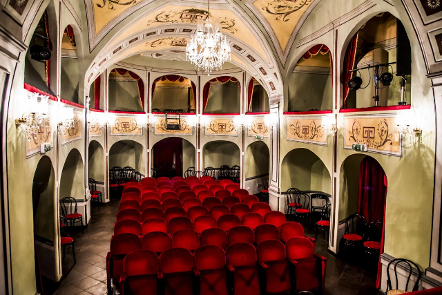 ಡೊನ್ನಾಫುಗಟಾ ಥಿಯೇಟರ್ - Ragusa | Secret World Trip Planner