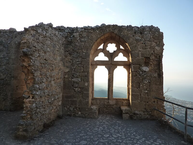 Castello di Sant'Ilarione a Karaman - Aglantzia | Secret World Trip Planner