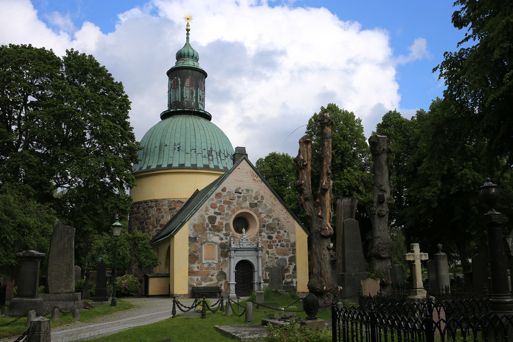Iglesia medieval de Solna