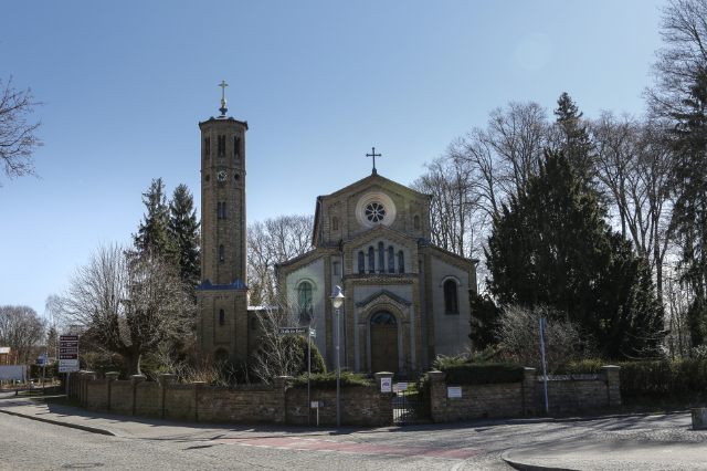 Caputh Kirche - Schwielowsee | Secret World Trip Planner