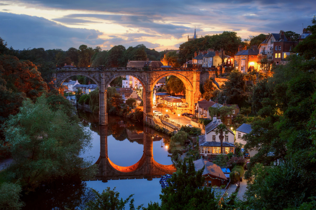 ਨੈਰਸਬਰੋ - Knaresborough | Secret World Trip Planner