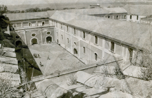 Palác Mascabruno - Portici | Secret World Trip Planner