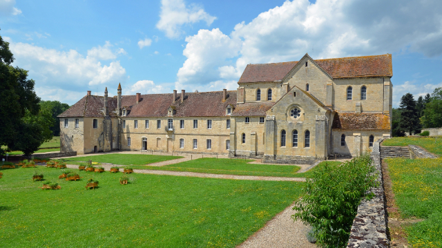 Bruère-Allichamps : le centre de la France - Bruère-Allichamps | Secret World Trip Planner
