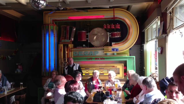 イル カフェ ベヴェレン - Antwerpen | Secret World Trip Planner