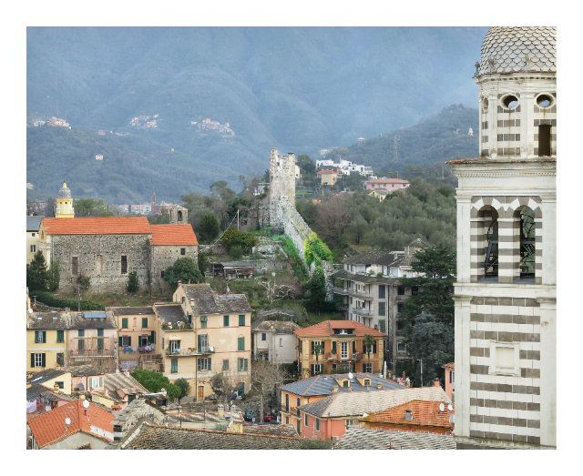 Stredoveké hradby - Levanto | Secret World Trip Planner