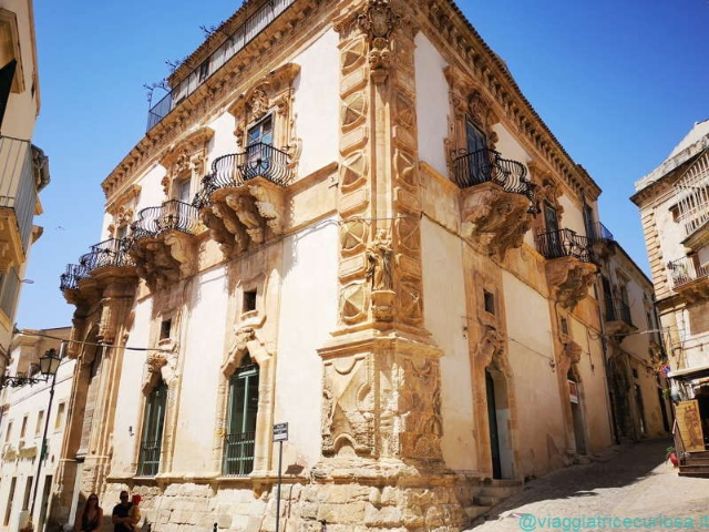 Benevento rūmai - Scicli | Secret World Trip Planner