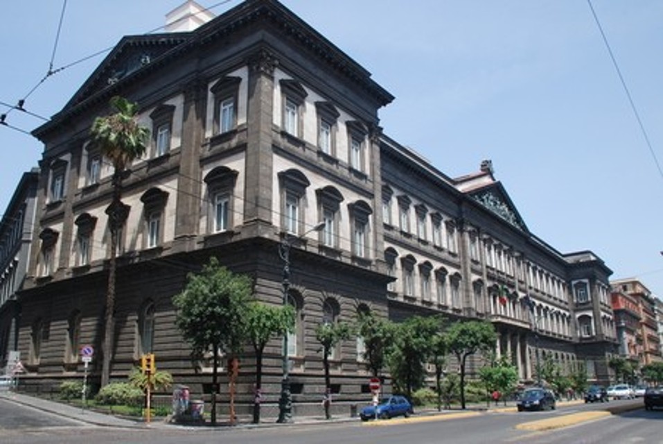 Universiteti i Napolit Federico II - Napoli | Secret World Trip Planner