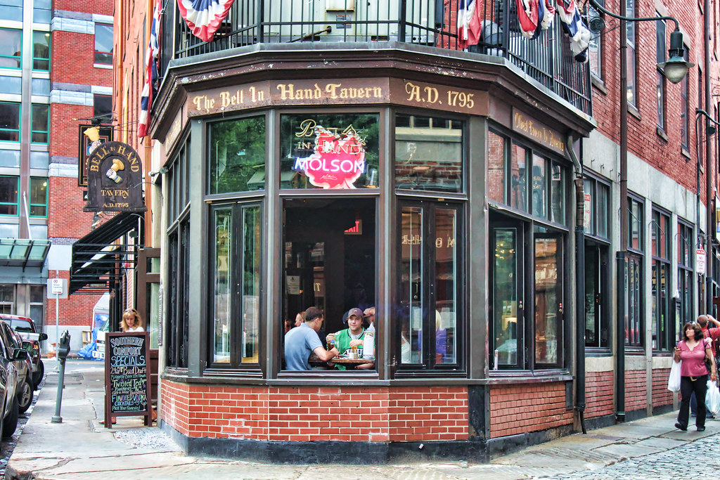 The Bell in Hand Tavern die älteste Taverne Amerikas Secret World