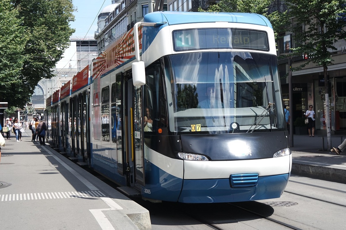 Bahnhofstrasse苏黎世顶级购物区-秘密世界 - Zurigo | Secret World Trip Planner