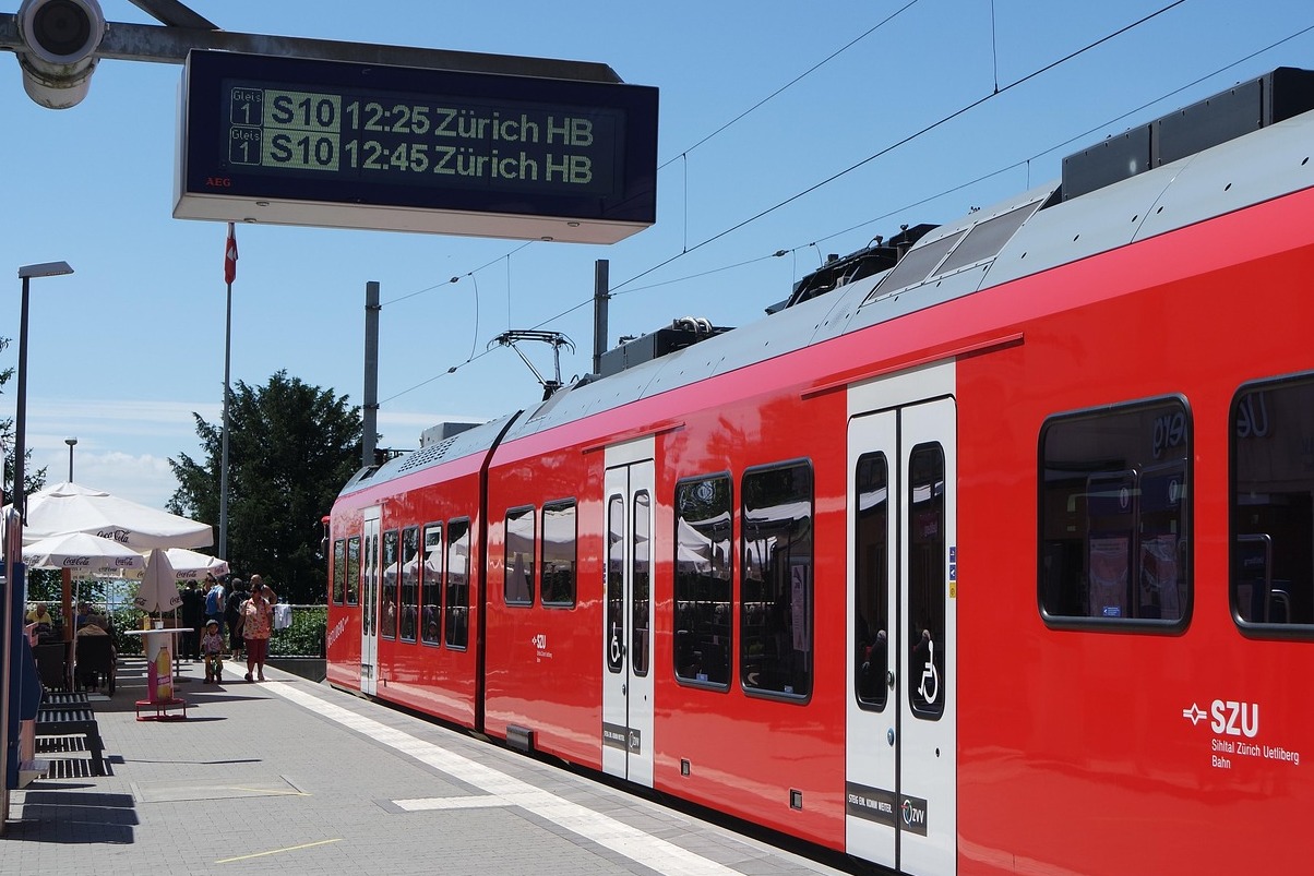 Uetliberg רמה המשקיפה על העיר ציריך - Zurigo | Secret World Trip Planner