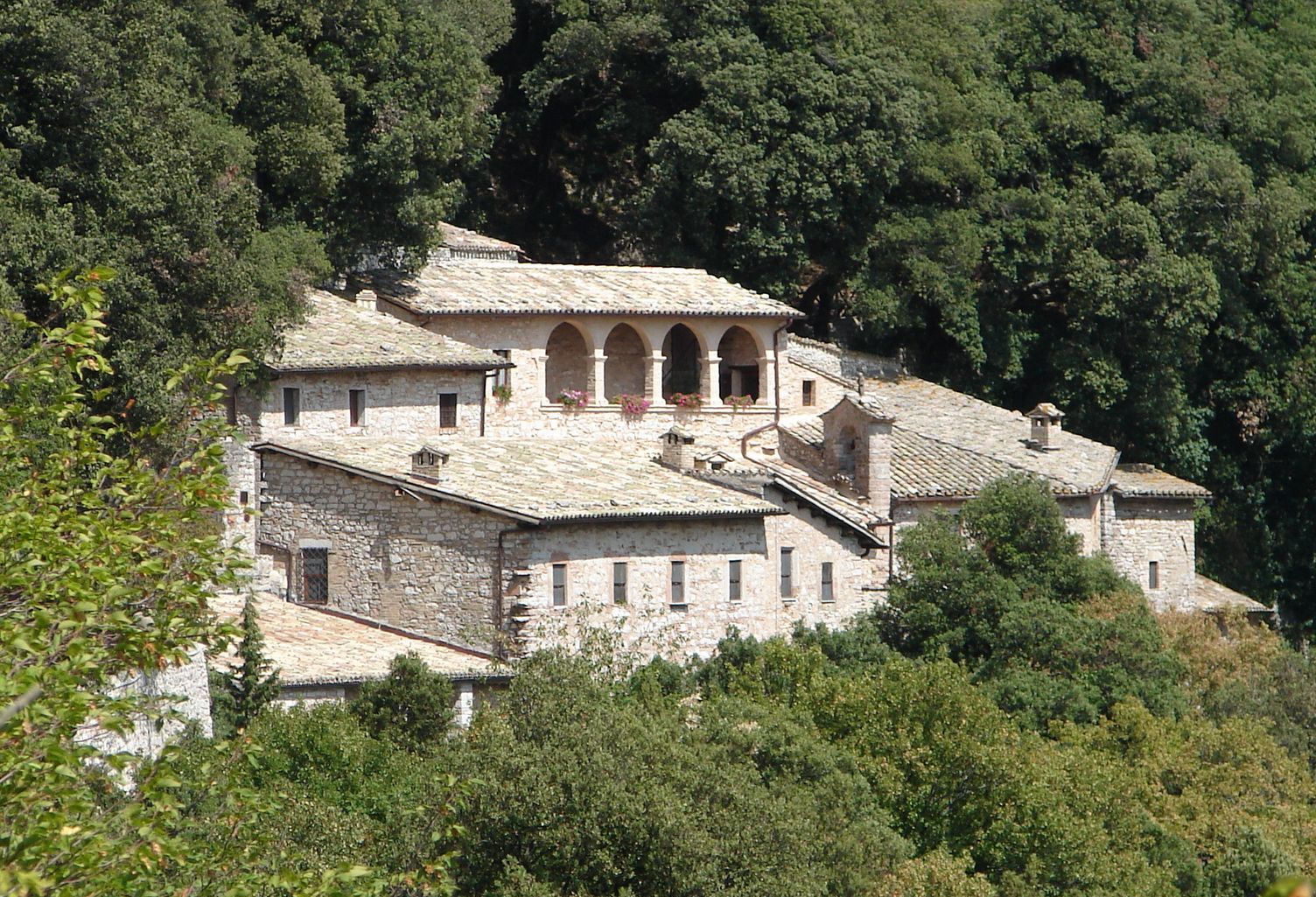 એસિસીના: આ Eremo delle Carceri પર Subasio પર્વત - 1 | Secret World Trip Planner