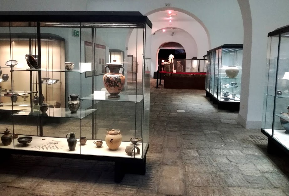 Arkeologiska museet i antika Capua och Mithraeum