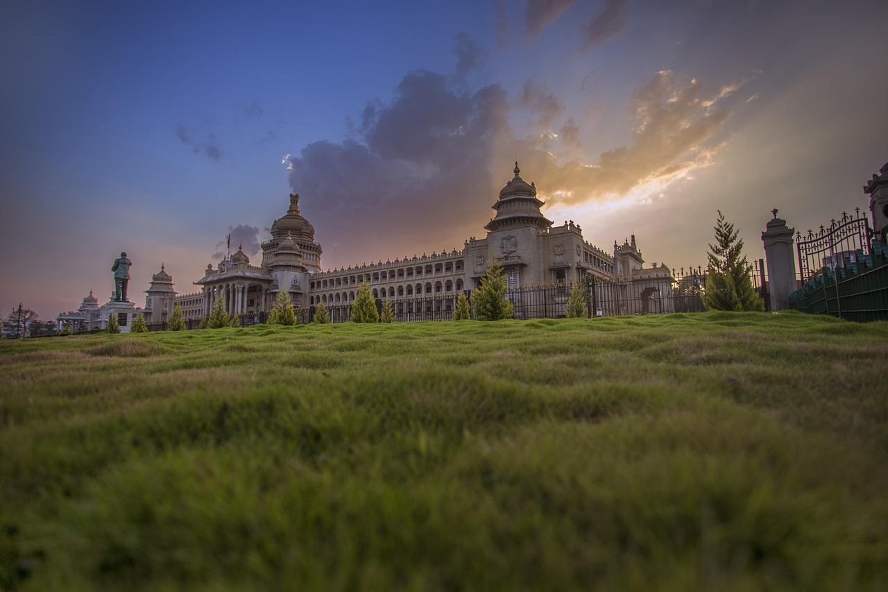 Bangalore: Vidhana Soudha - Bengaluru | Secret World Trip Planner