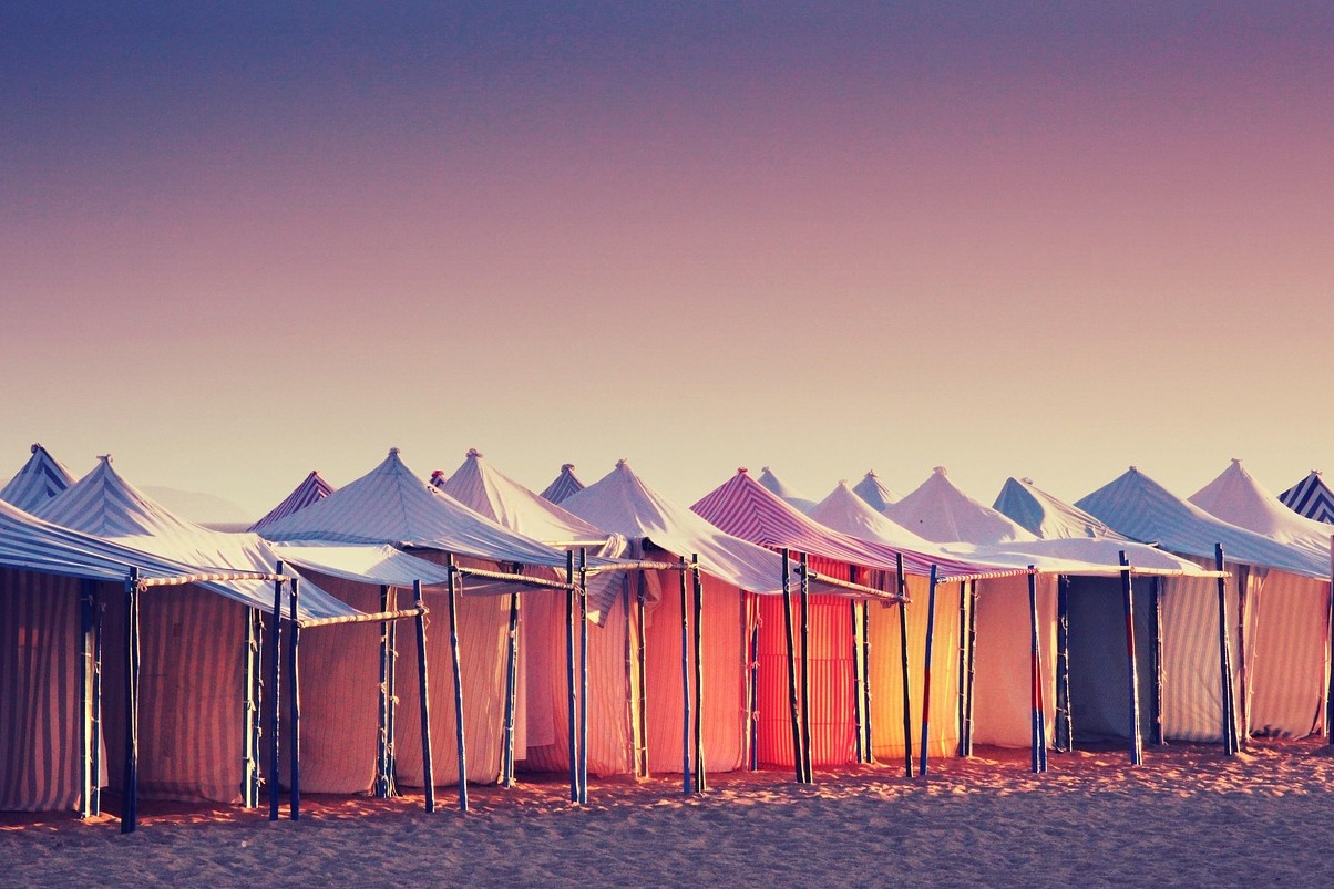 Nazaré: Praia do Norte beach - Nazaré | Secret World Trip Planner