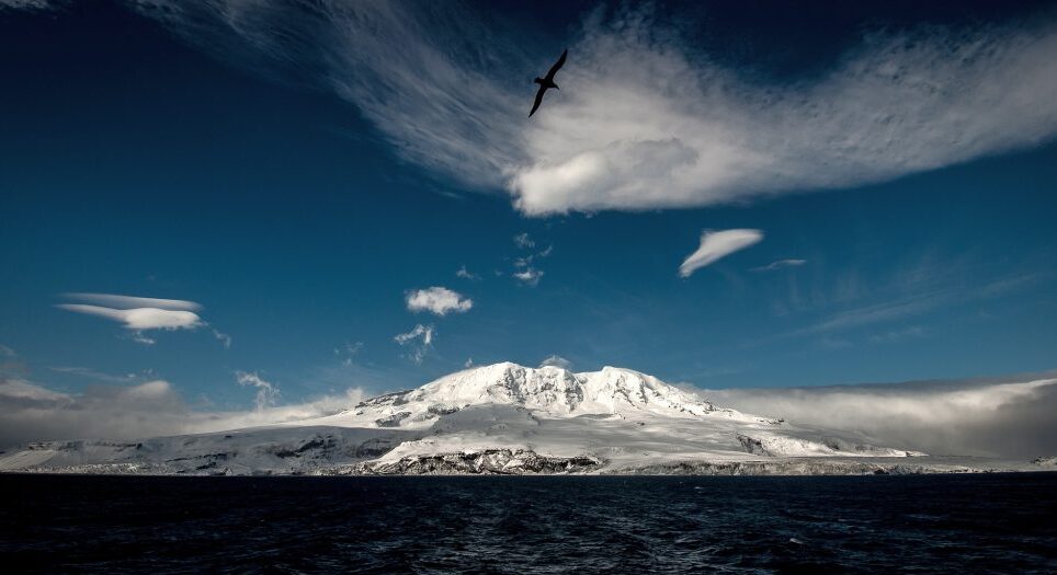 La Isla Heard, la remota isla volcánica - Heard Island | Secret World Trip Planner