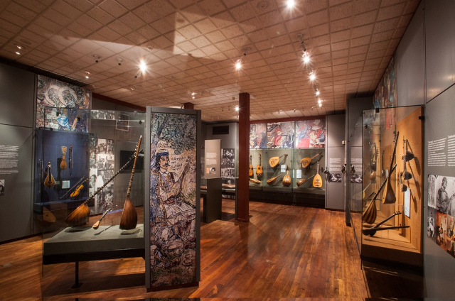 Muzeum greckich ludowych instrumentów muzycznych - Athina | Secret World Trip Planner
