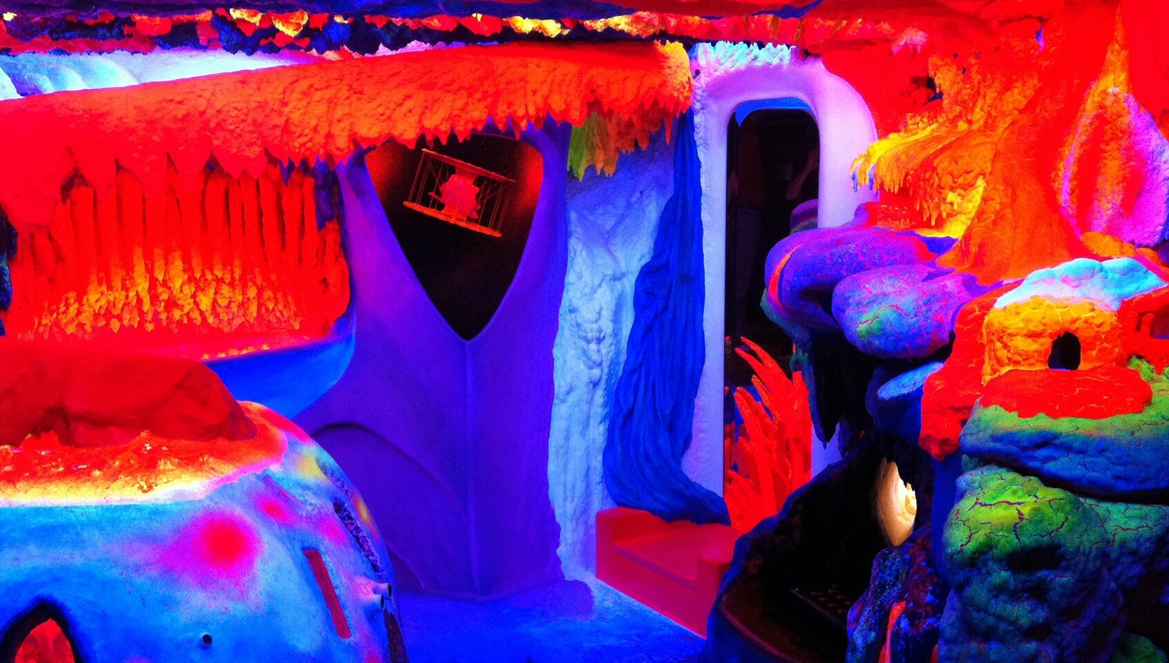 Electric Ladyland, the First Museum of Fluorescent Art - Amsterdam | Secret World Trip Planner