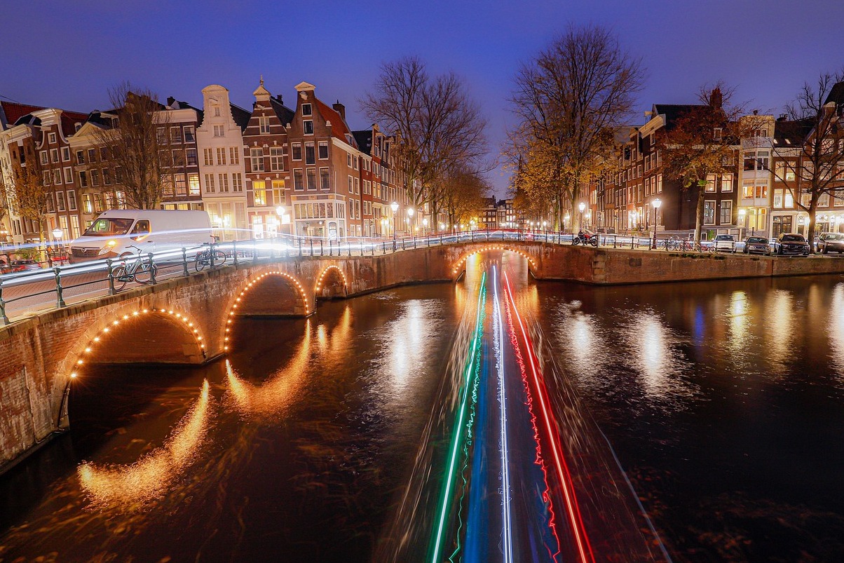 Amsterdam:Os diamantes e máis de 425 anos de historia - Amsterdam | Secret World Trip Planner