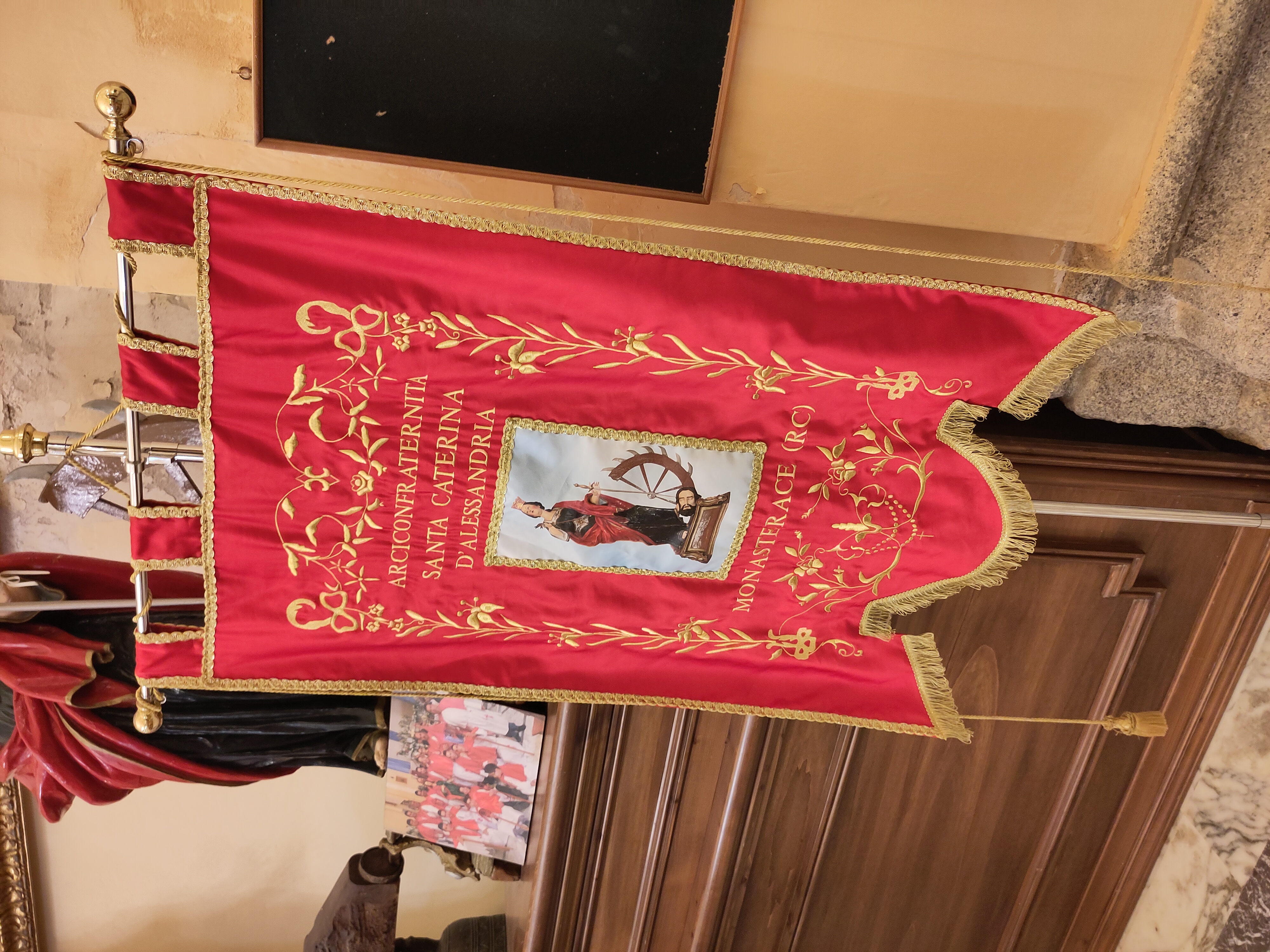 ইতালি এর গ্রাম / মঠ - Monasterace | Secret World Trip Planner