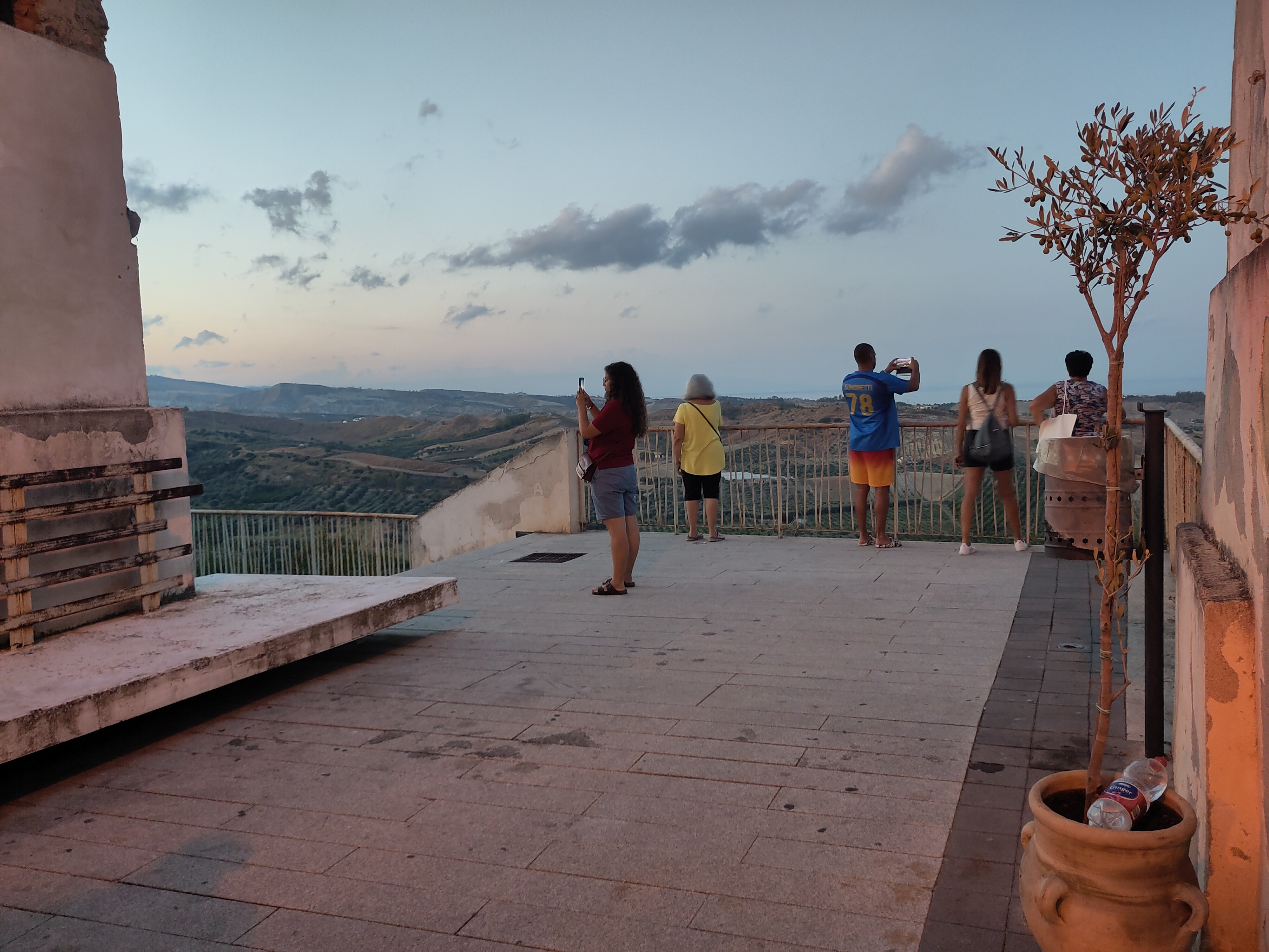 ইতালি এর গ্রাম / মঠ - Monasterace | Secret World Trip Planner